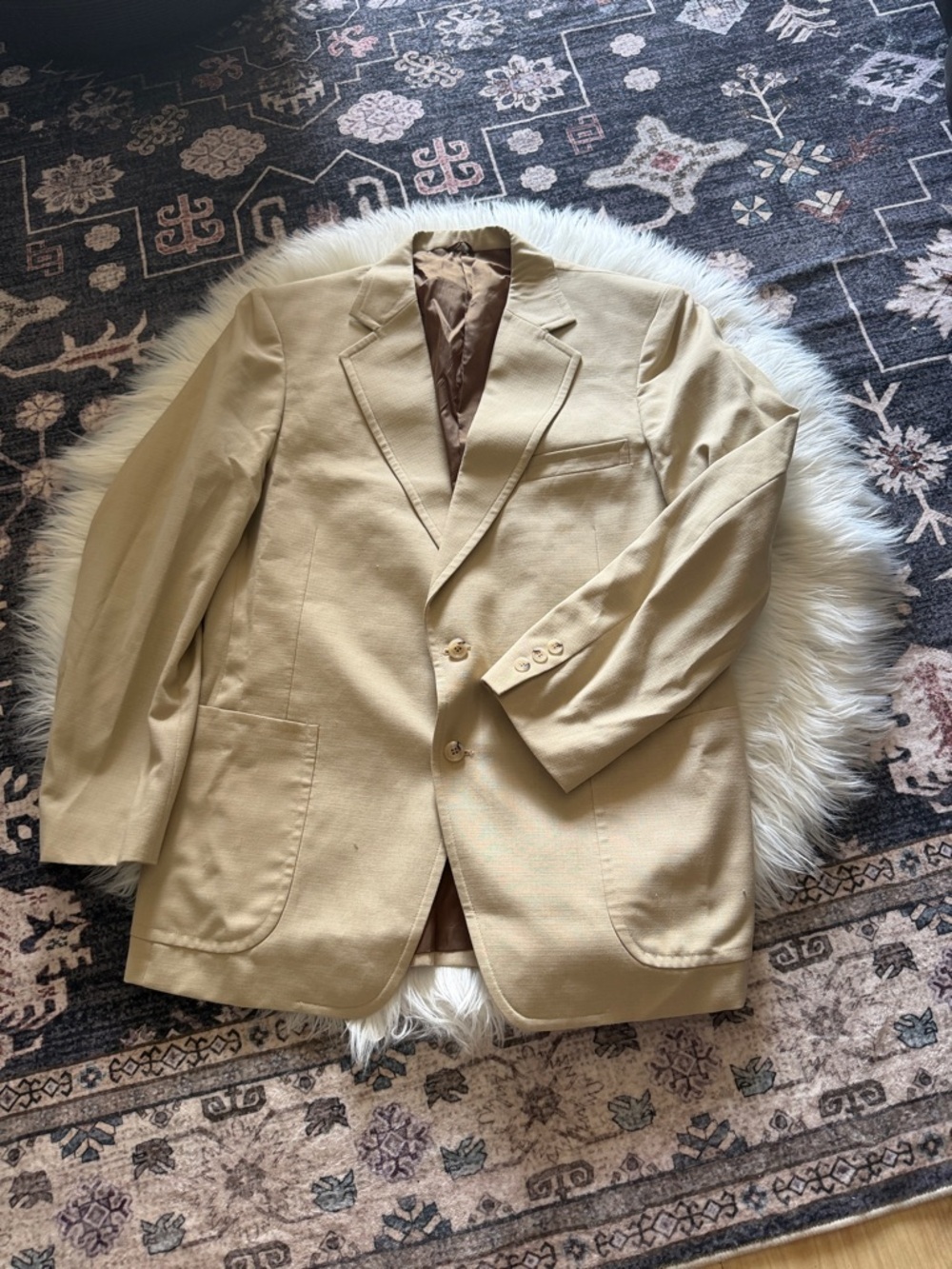 VINTAGE century club  Men's suit tan color  jacket size 44 W